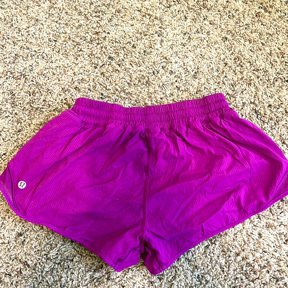 Lulu Hottie Hot shorts